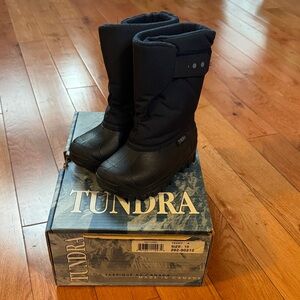 Like New Tundra toddler Insulated winter Boots